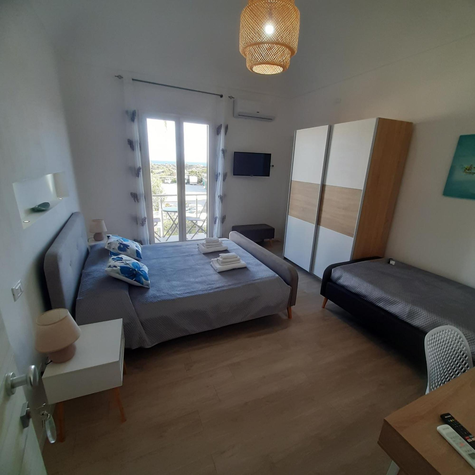 Ponente & Maestro Rooms ファヴィニャーナ エクステリア 写真